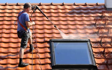 roof cleaning Brettenham
